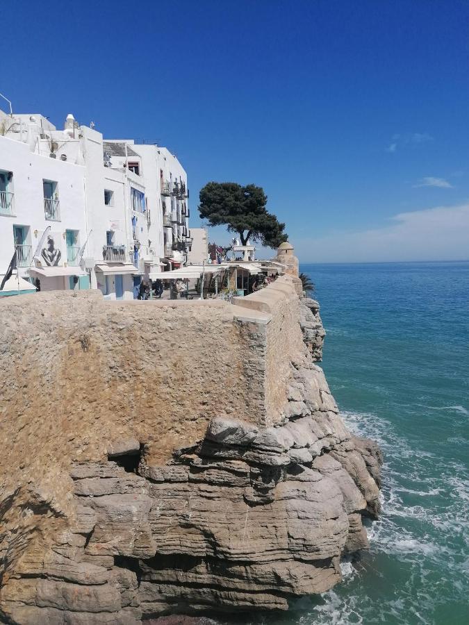 Atalayas: Castle And Sea Views Apartment